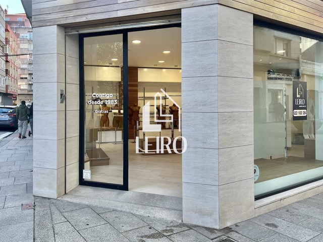 LOCAL COMERCIAL ACONDICIONADO CON FANTASTICA UBICACIÓN - Vilagarcía de Arousa
