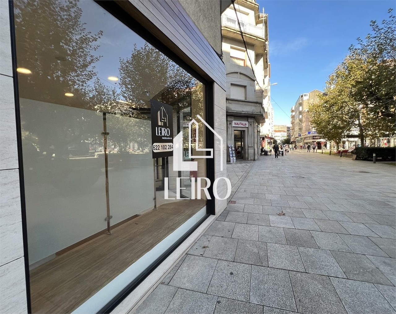 Foto 2 LOCAL COMERCIAL ACONDICIONADO CON FANTASTICA UBICACIÓN