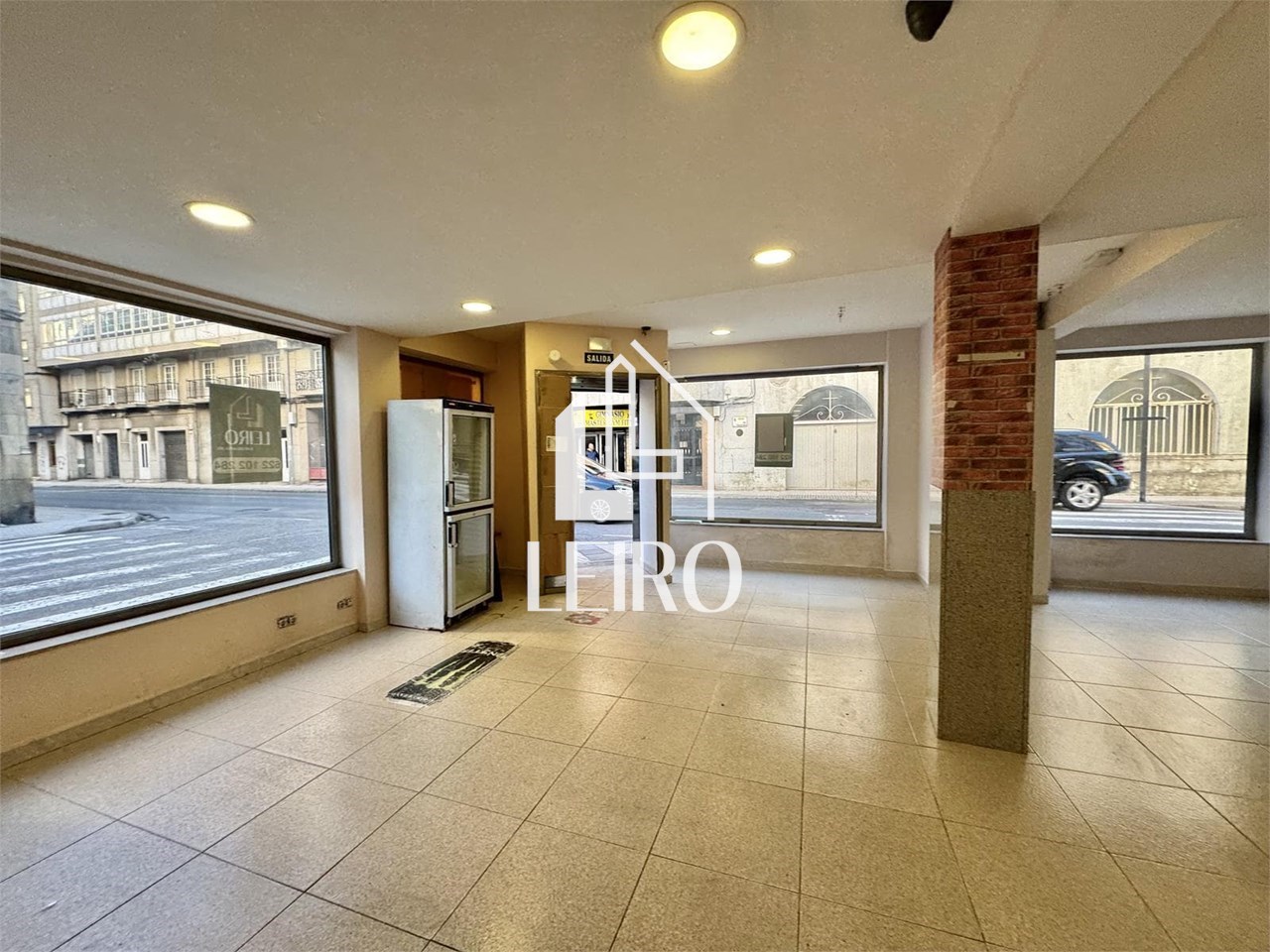Foto 6 LOCAL COMERCIAL ACONDICIONADO CON MUCHA VISIBILIDAD