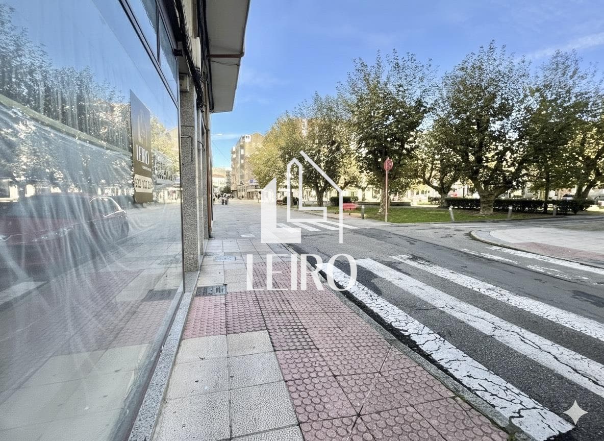 Foto 1 LOCAL COMERCIAL ACONDICIONADO EN PLENO CENTRO