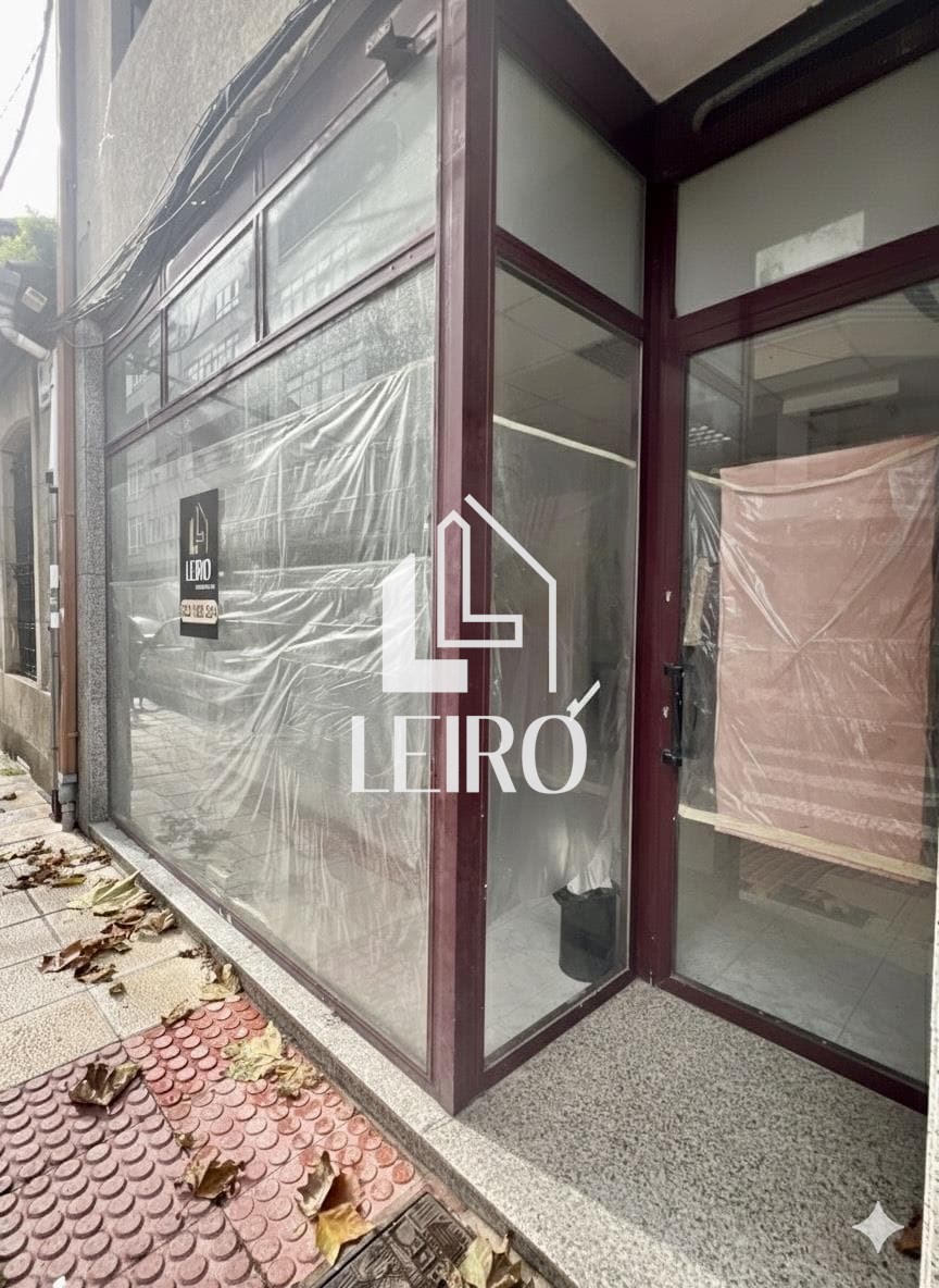 Foto 3 LOCAL COMERCIAL ACONDICIONADO EN PLENO CENTRO