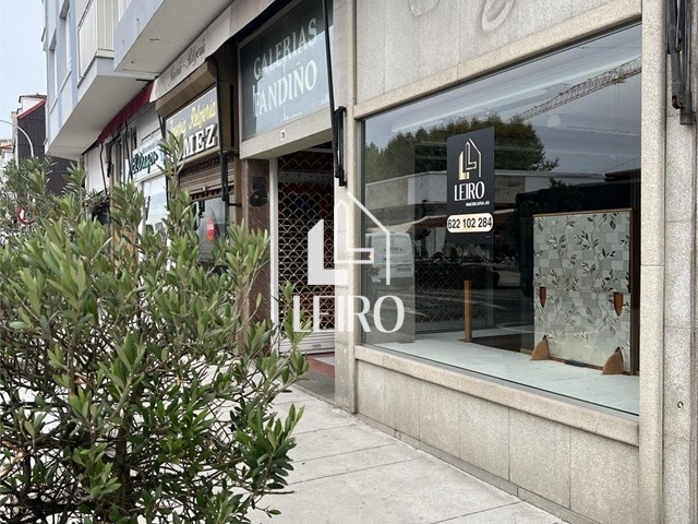 LOCAL COMERCIAL ACONDICONADO CÉNTRICO - Vilagarcía de Arousa