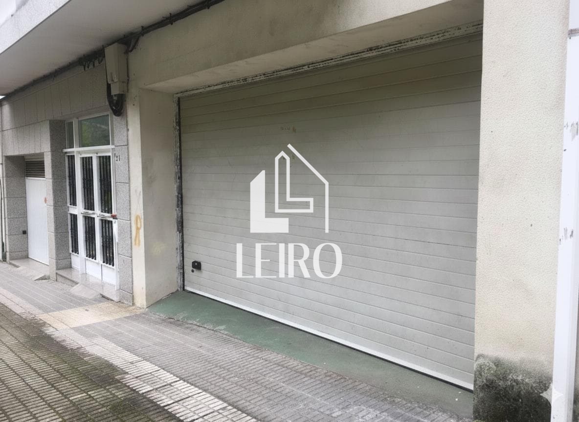 Foto 2 LOCAL COMERCIAL CON GARAJE IDEAL PARA VIVIENDA