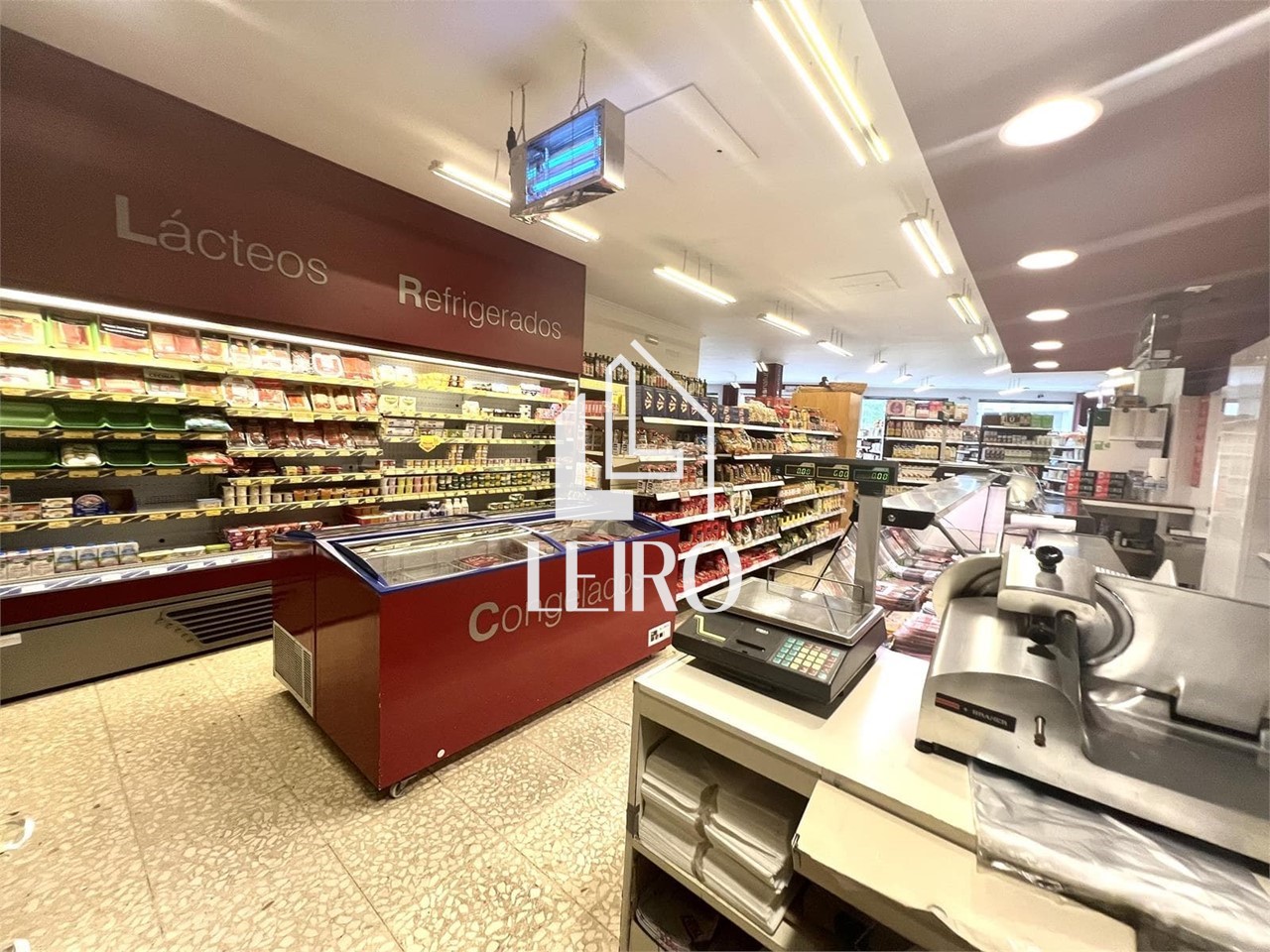Foto 14 Local Comercial en Funcionamiento como Supermercado