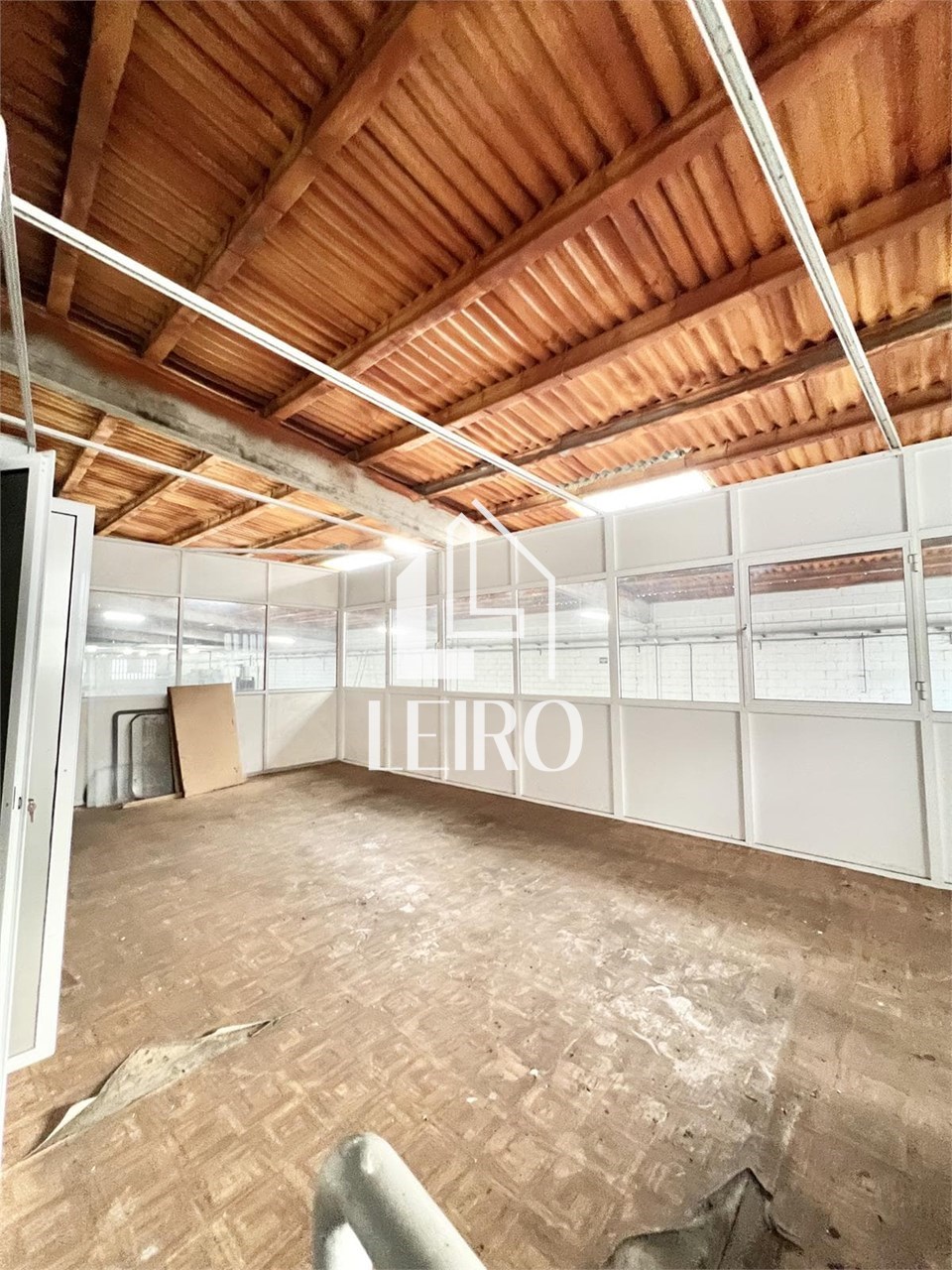 Foto 11 NAVE CON OFICINAS LISTA PARA ENTRAR