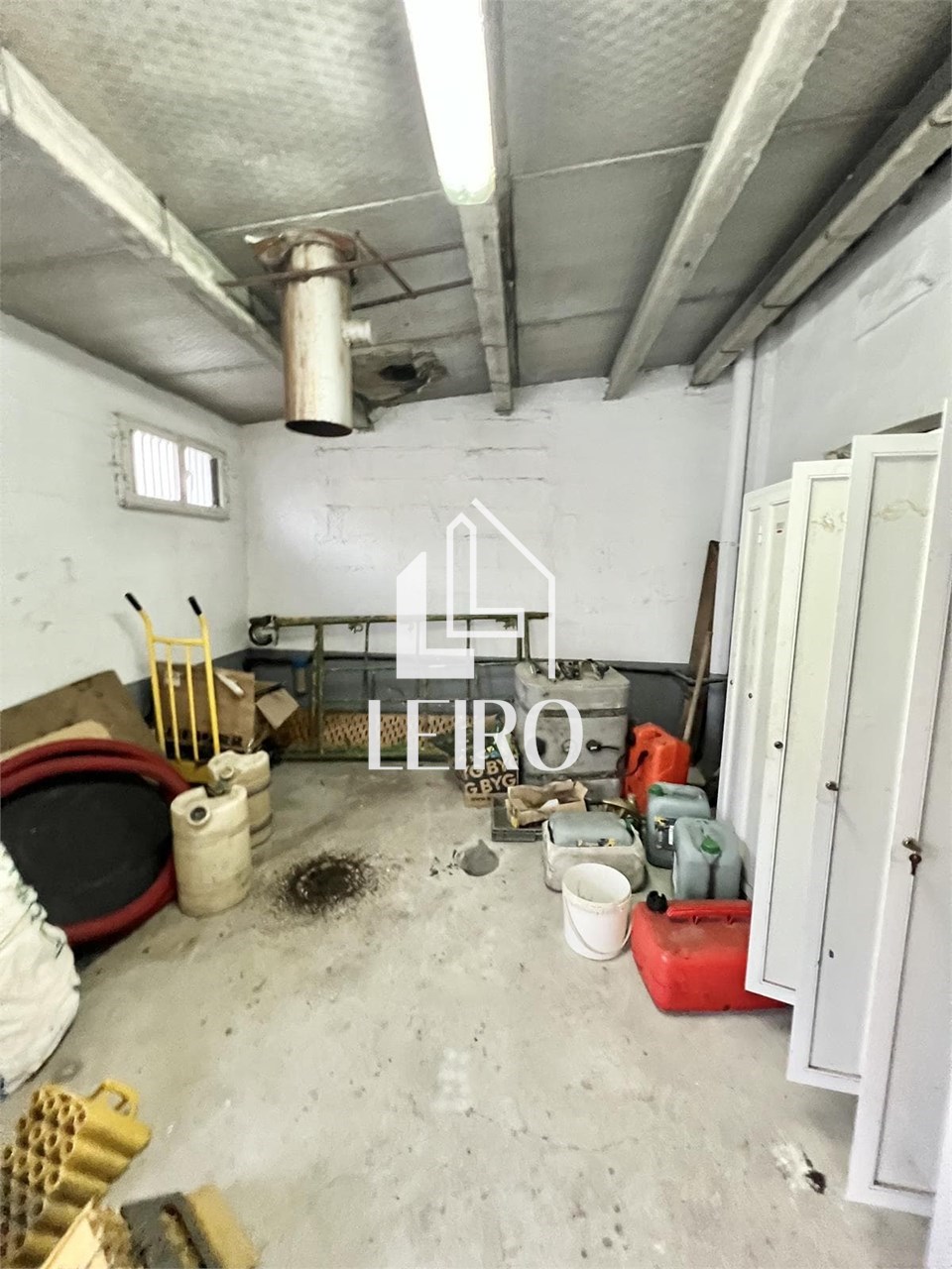 Foto 5 NAVE CON OFICINAS LISTA PARA ENTRAR