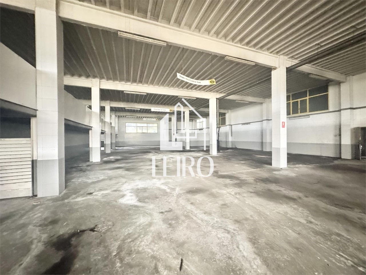Foto 15 NAVE INDUSTRIAL  DE 4.213 m2 CON FANTÁSTICA UBICACIÓN 