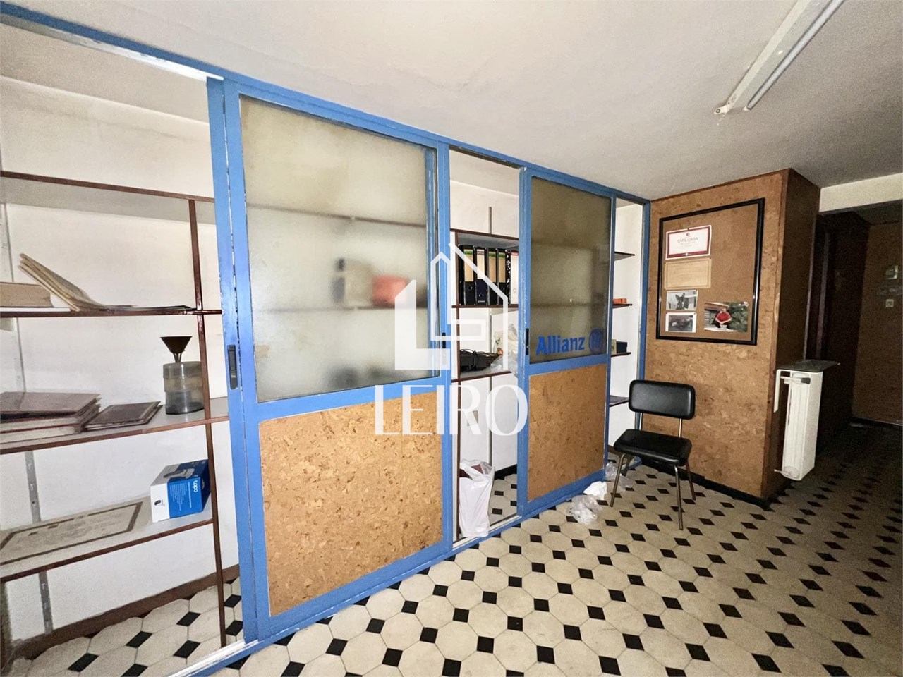 Foto 4 OFICINA ENTRESUELO CENTRICO 