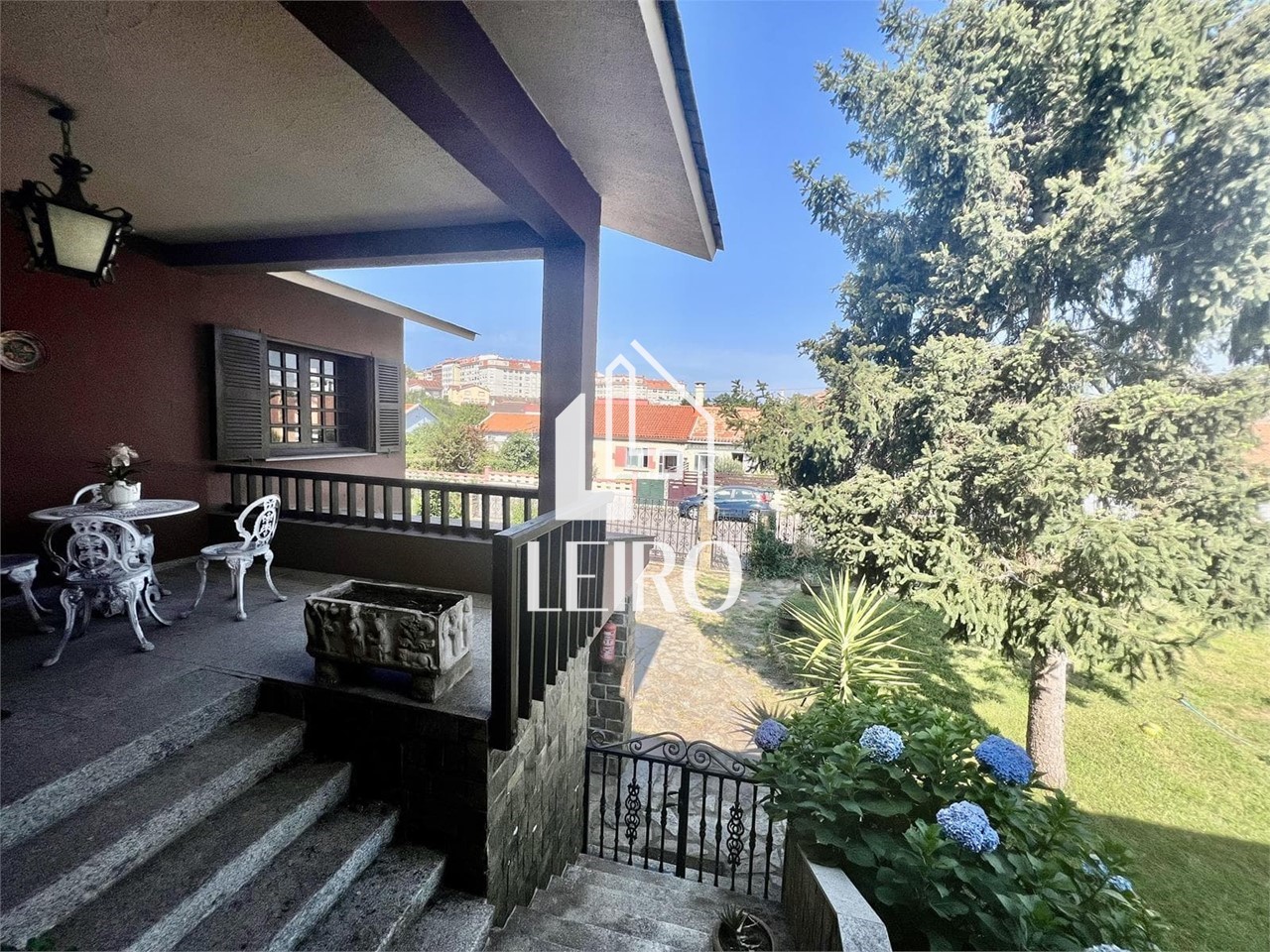 Foto 16 ¡¡¡Oportunidad!! Chalet con Piscina y Jardín en Zona Residencial de Vilagarcía de Arousa