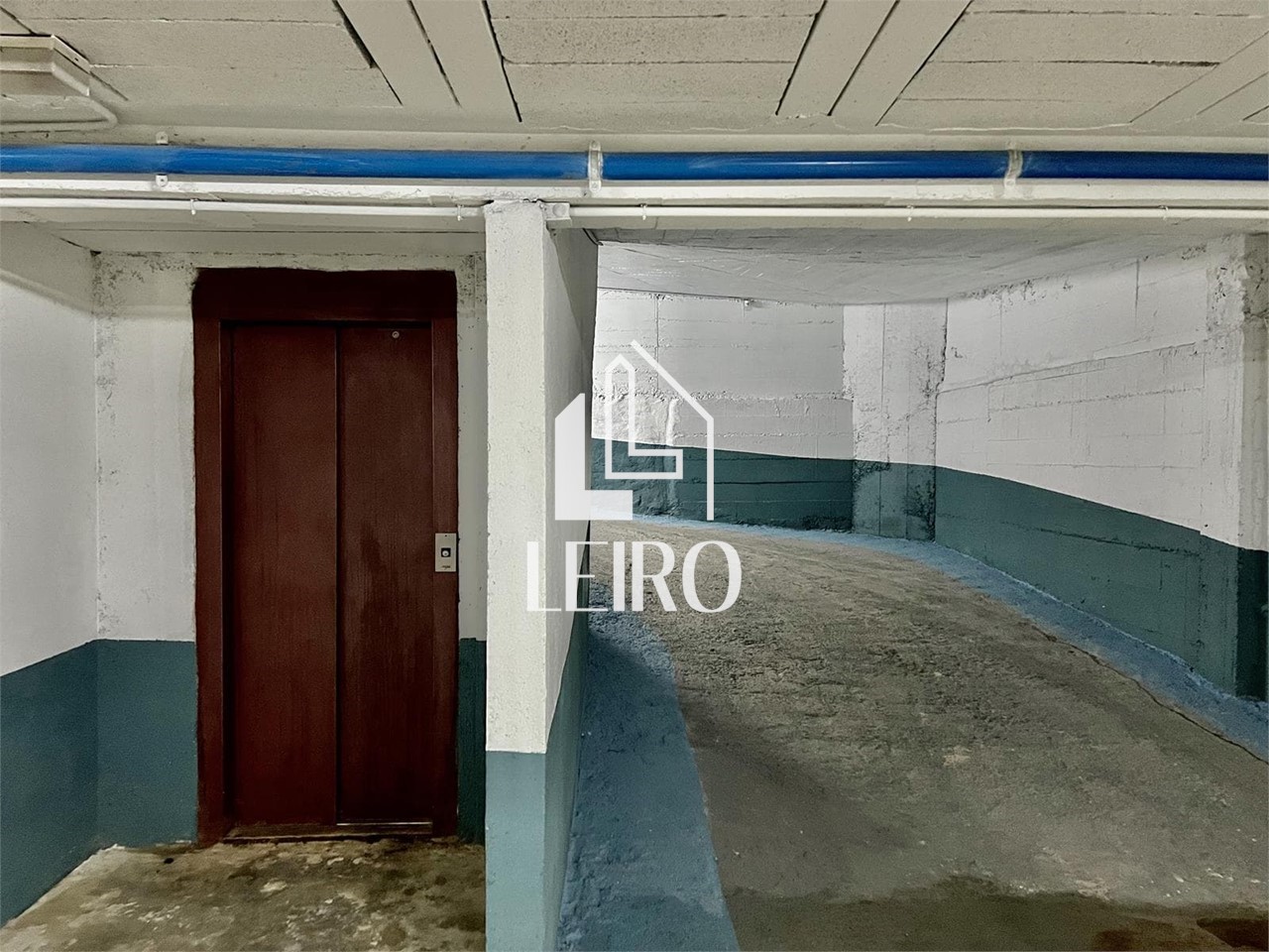 Foto 2 Oportunidad Planta entera con 15 Plazas de Garaje en Sanxenxo