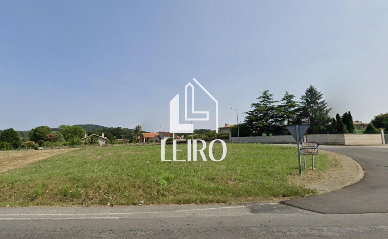 Foto 1 PARCELA EDIFICABLE EN ESQUINA CON VISTAS EN ZONA RESIDENCIAL