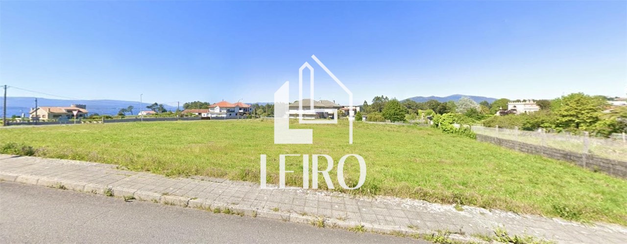 Foto 2 PARCELA EDIFICABLE EN ESQUINA CON VISTAS EN ZONA RESIDENCIAL