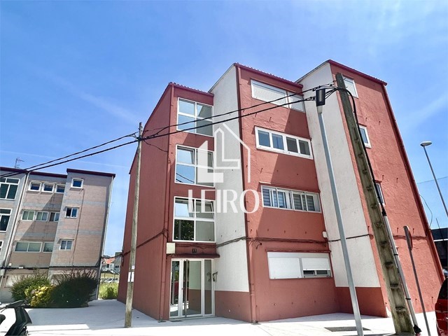Piso 3 Dormitorios A Reformar en Vilagarcía de Arousa