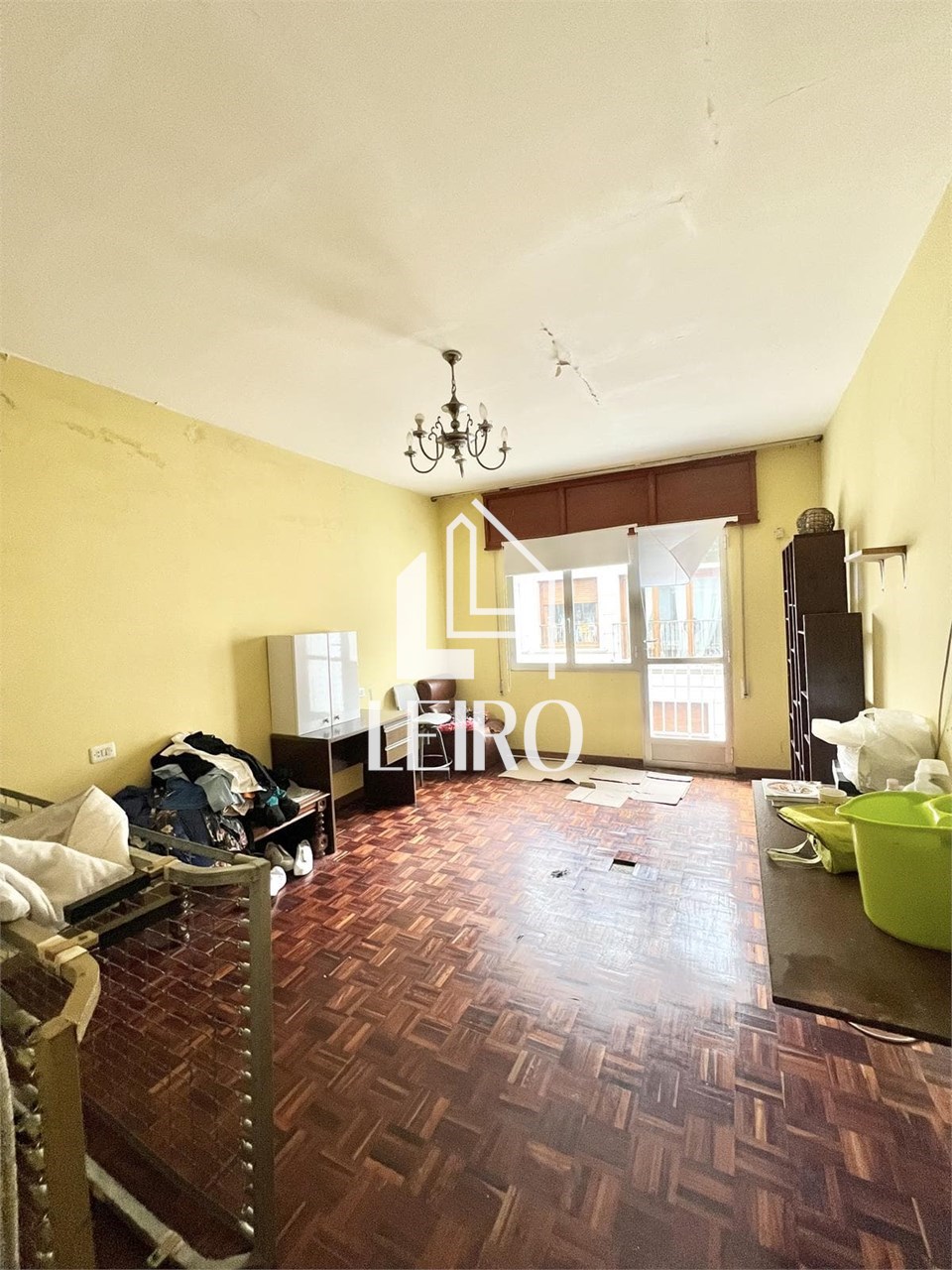 Foto 5 PISO A REFORMAR SIN ASCENSOR PRÓXIMO AL CENTRO