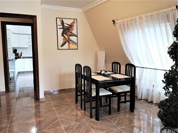 Piso Amueblado de 3 Dormitorios - Caldas de Reis