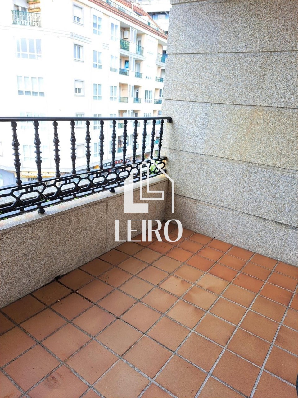 Foto 10 PISO CON VISTAS AL MAR TERRAZA GARAJE Y TRASTERO- PLAYA COMPOSTELA