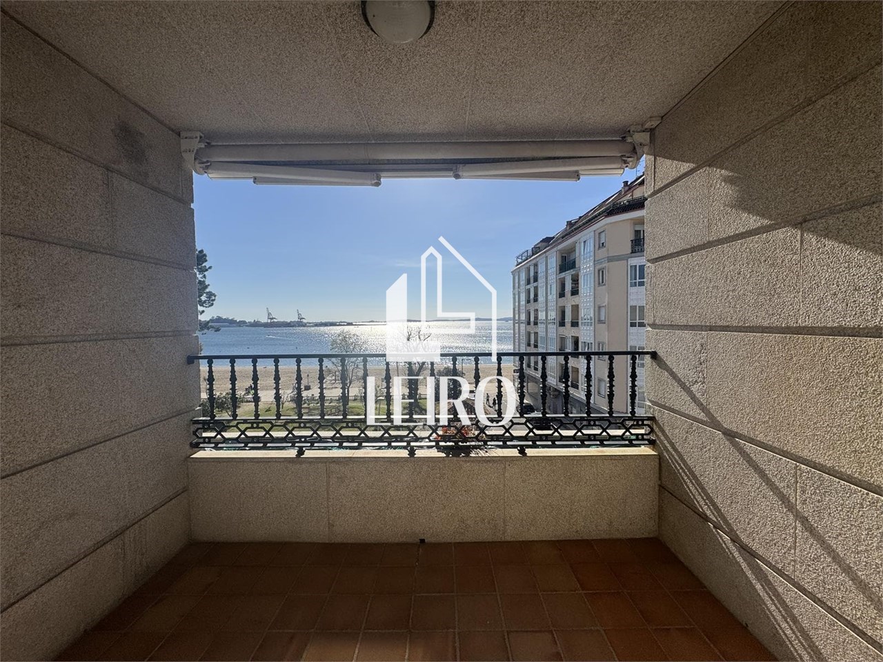 Foto 22 PISO CON VISTAS AL MAR TERRAZA ,GARAJE Y TRASTERO- PLAYA COMPOSTELA