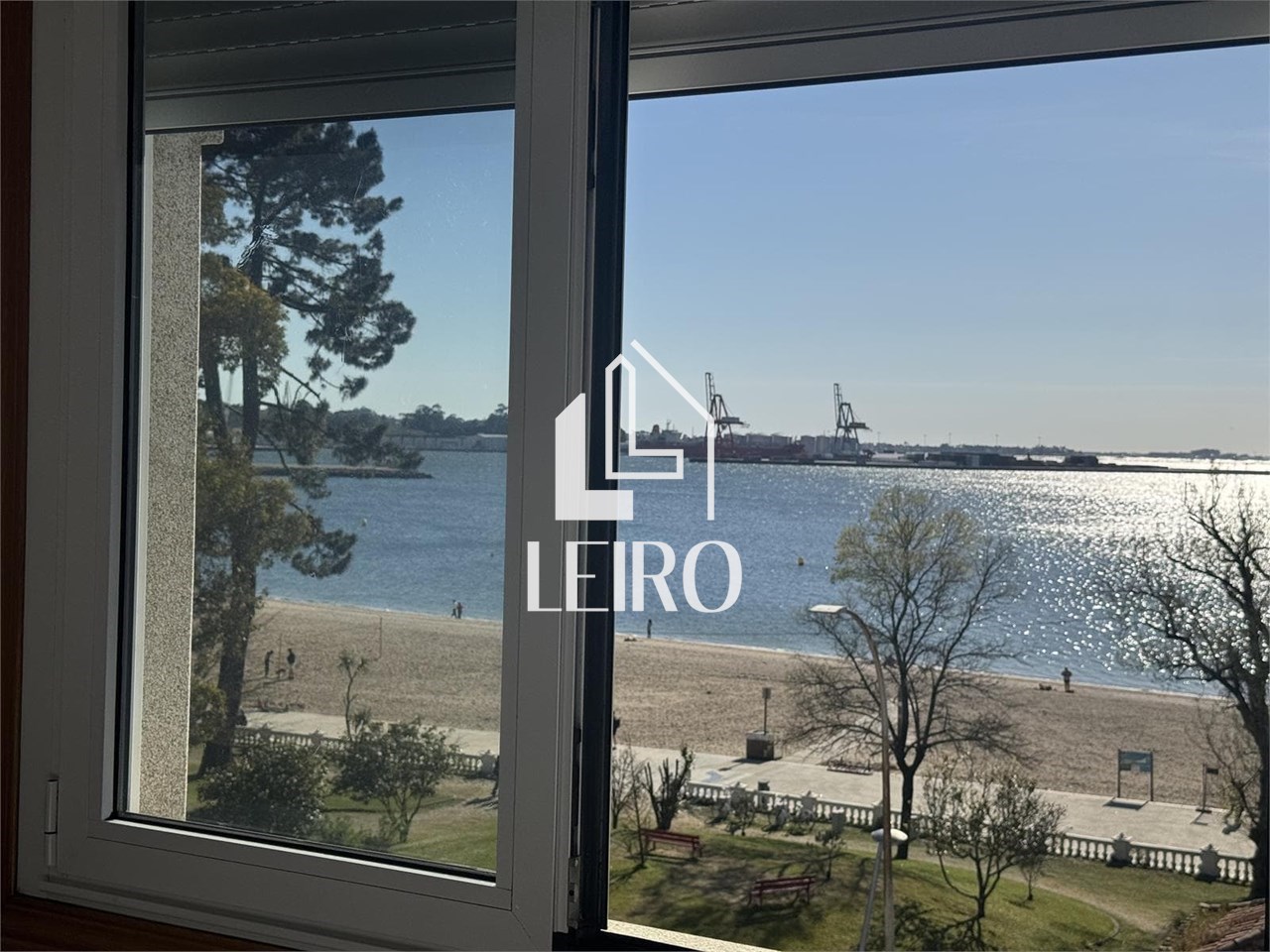 Foto 31 PISO CON VISTAS AL MAR TERRAZA ,GARAJE Y TRASTERO- PLAYA COMPOSTELA