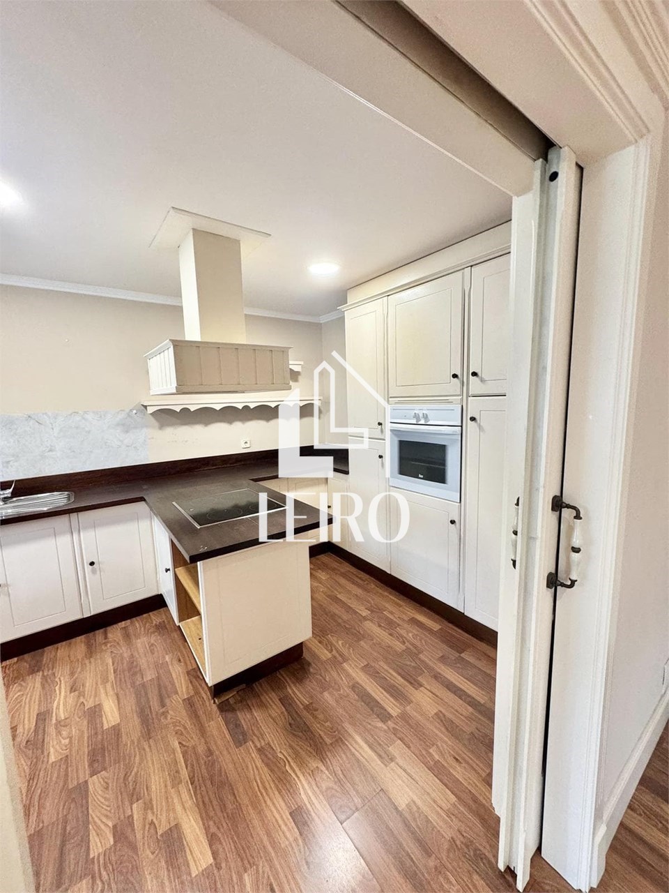 Foto 13 PISO DE 122 m2 EN FANTÁSTICA UBICACIÓN CON GARAJE Y TRASTERO
