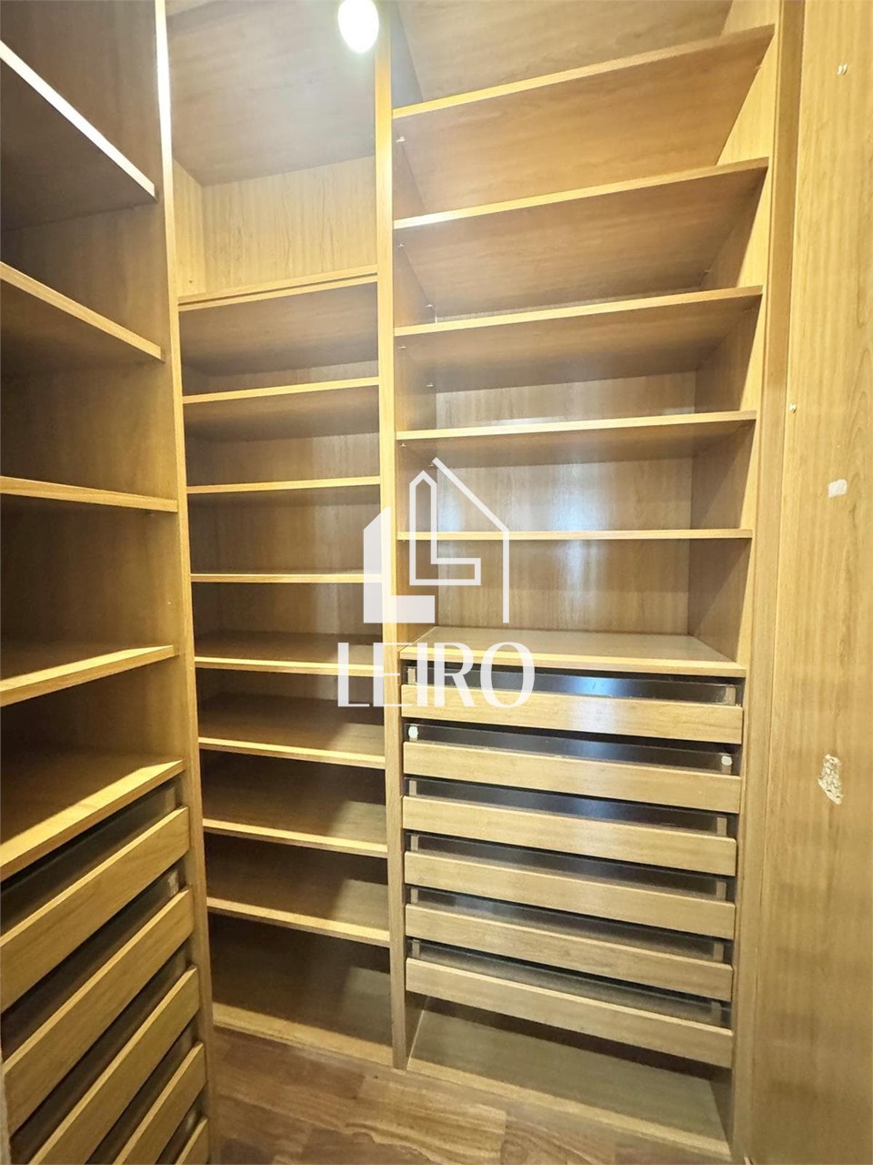 Foto 16 PISO DE 122 m2 EN FANTÁSTICA UBICACIÓN CON GARAJE Y TRASTERO