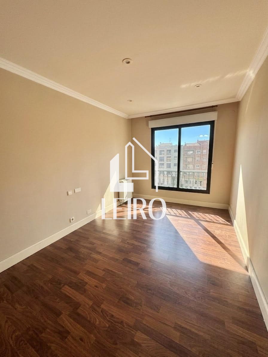 Foto 18 PISO DE 122 m2 EN FANTÁSTICA UBICACIÓN CON GARAJE Y TRASTERO