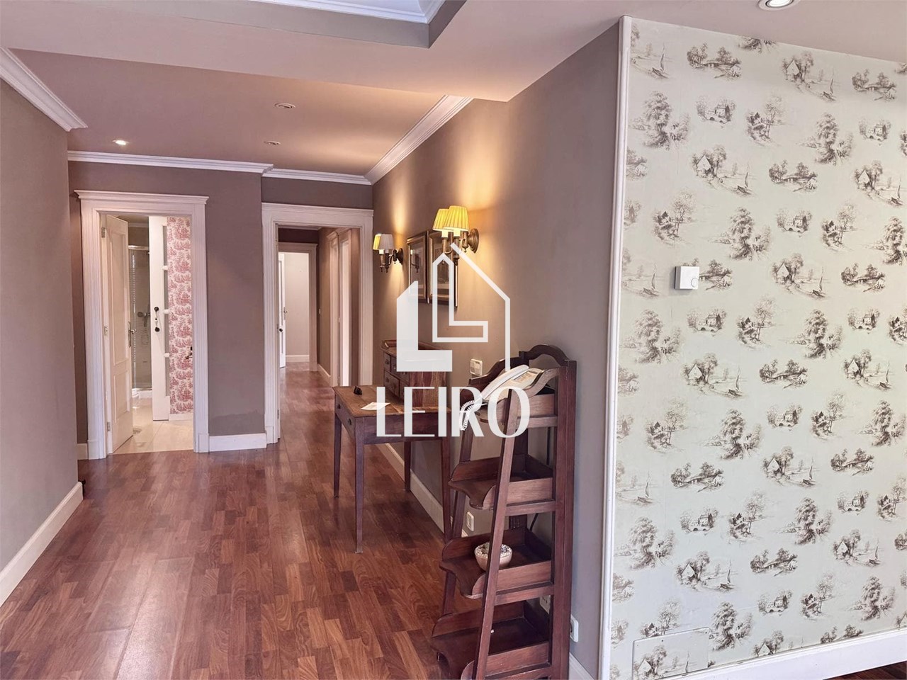 Foto 5 PISO DE 122 m2 EN FANTÁSTICA UBICACIÓN CON GARAJE Y TRASTERO