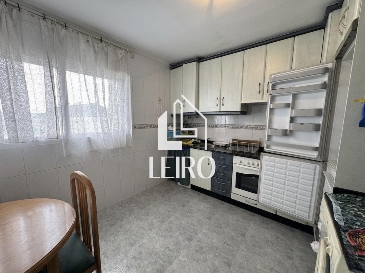 Foto 4 PISO DE 3 DORMITORIOS CON VISTAS AL MAR Y GARAJE-  VILAXOAN
