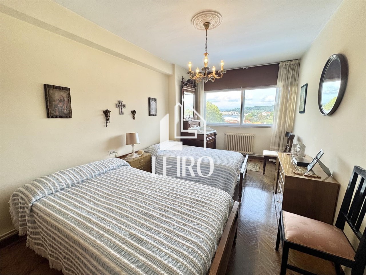 Foto 13 PISO DE 4 DORMITORIOS EN EDIFICIO CON PISCINA