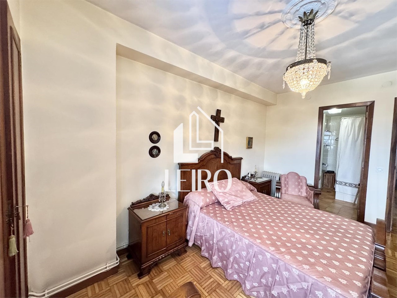 Foto 14 PISO DE 4 DORMITORIOS EN EDIFICIO CON PISCINA