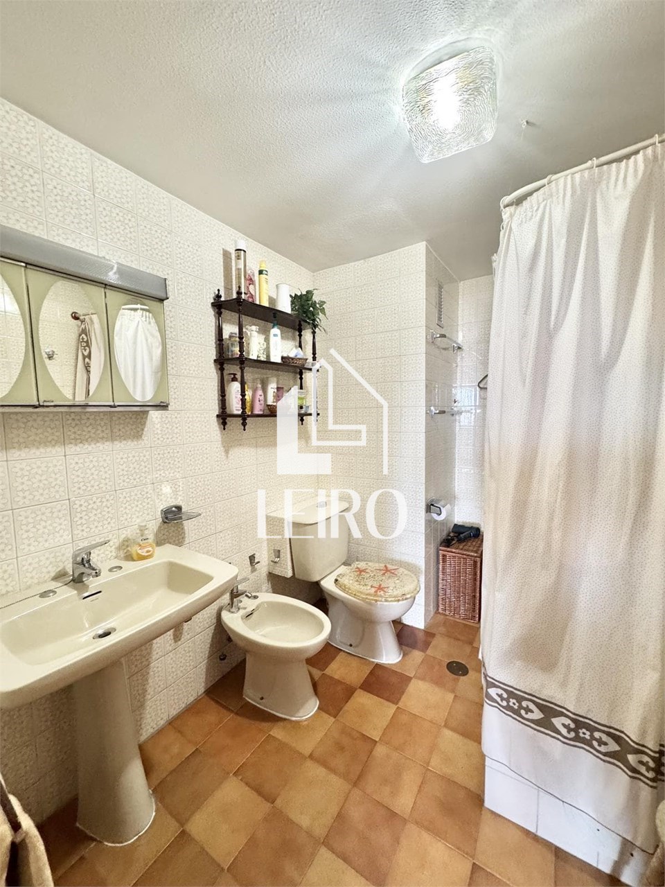 Foto 18 PISO DE 4 DORMITORIOS EN EDIFICIO CON PISCINA