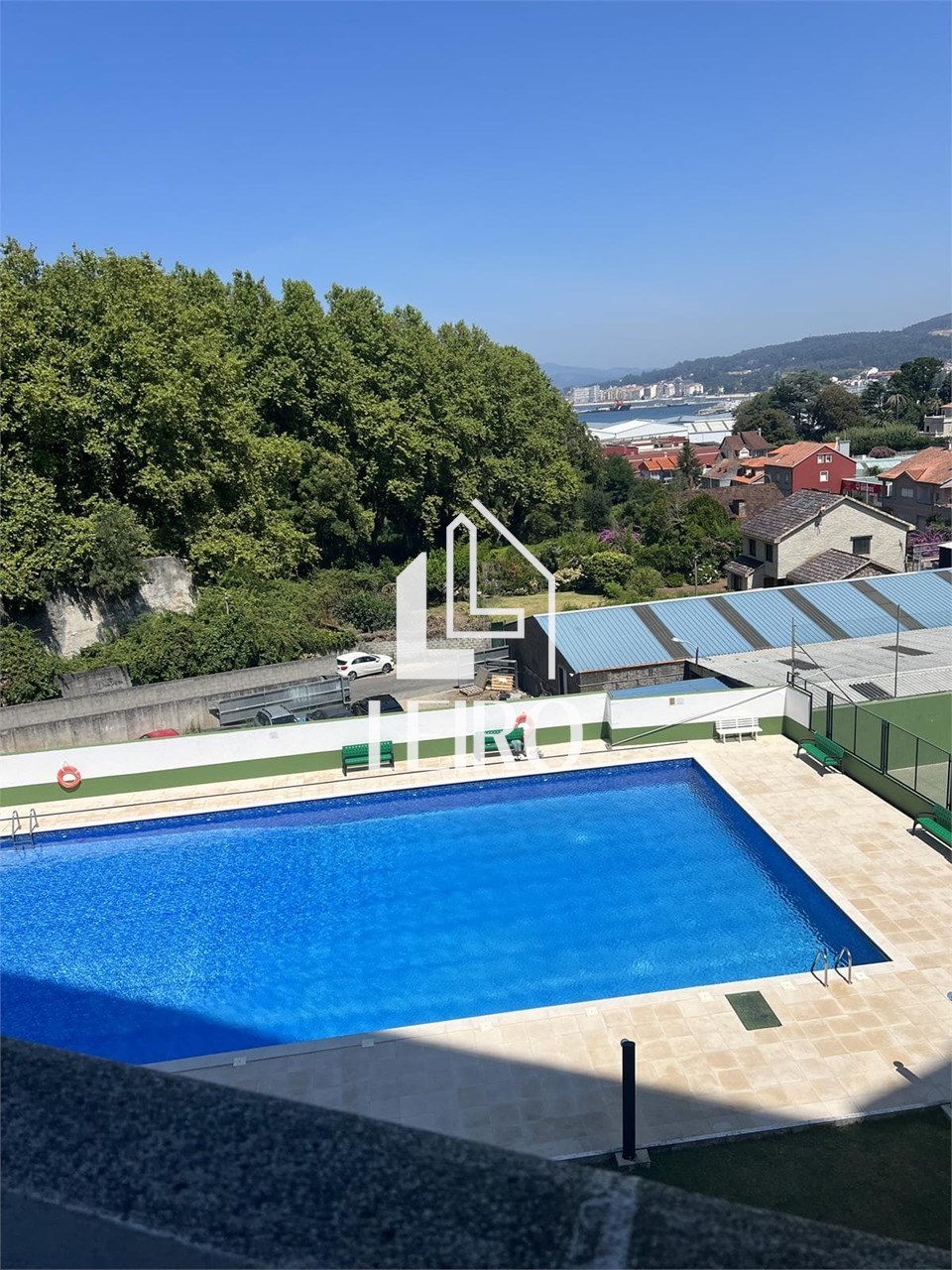 Foto 32 PISO DE 4 DORMITORIOS EN EDIFICIO CON PISCINA