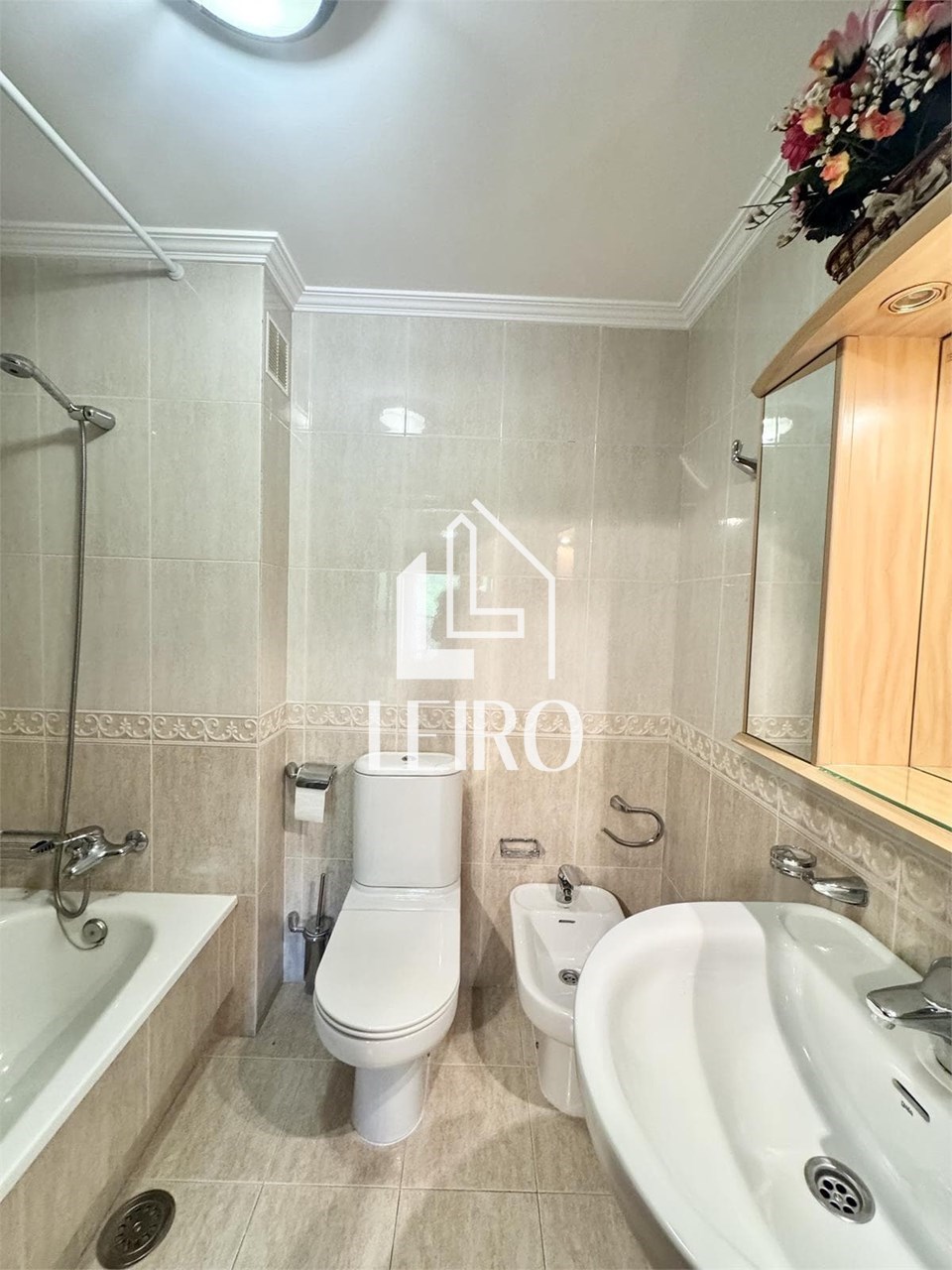 Foto 18 PISO EXTERIOR DE 4 DORMITORIOS TERRAZA GARAJE Y TRASTERO