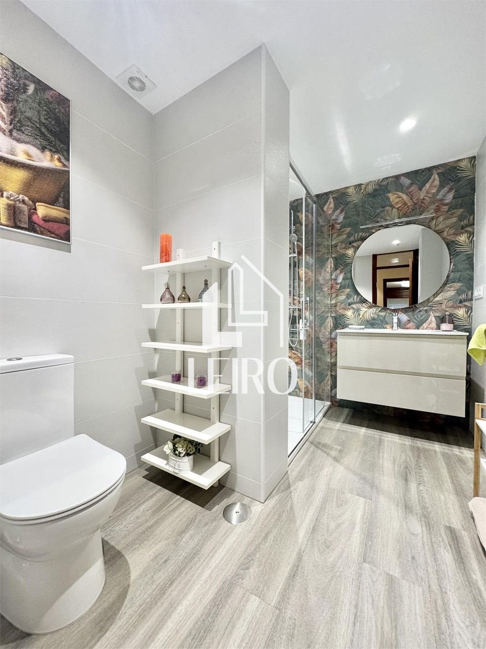 Foto 16 PISO MUY CÉNTRICO CON TERRAZA DE 4 DORMITORIOS,  AMUEBLADO, CON GARAJE