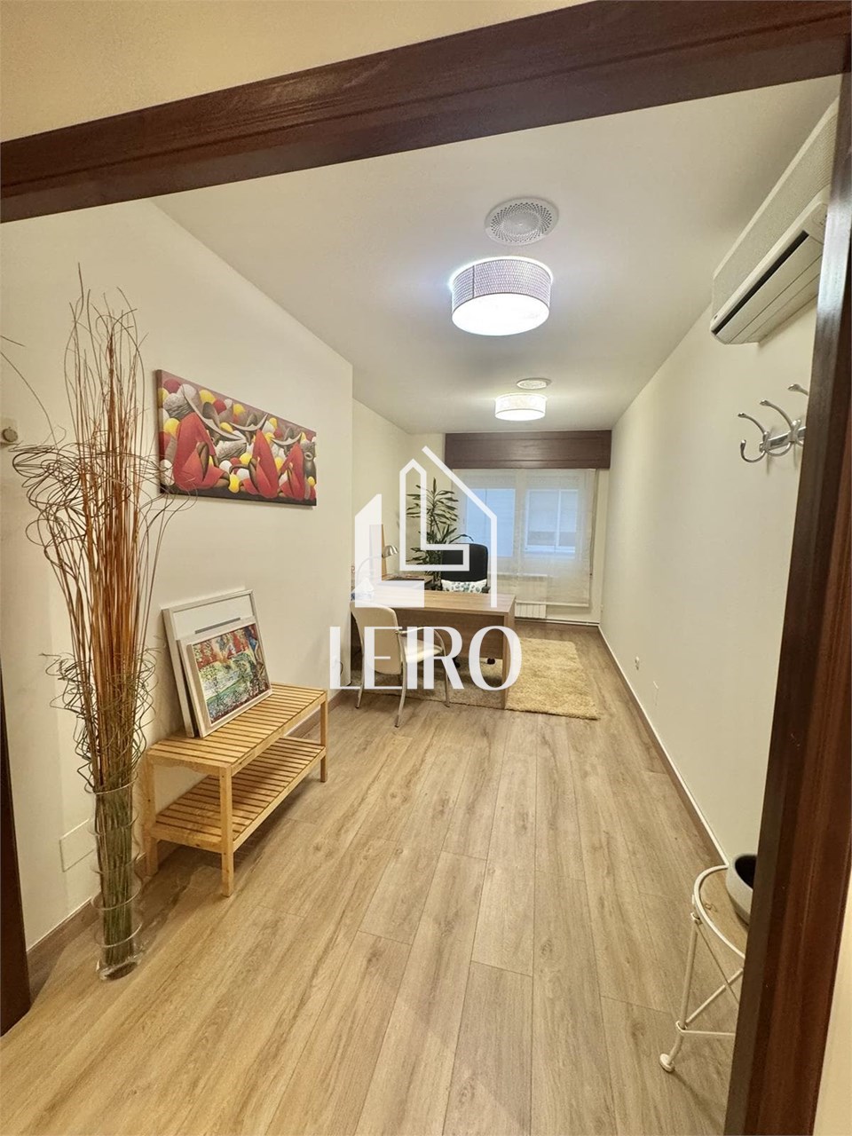 Foto 19 PISO MUY CÉNTRICO CON TERRAZA DE 4 DORMITORIOS,  AMUEBLADO, CON GARAJE