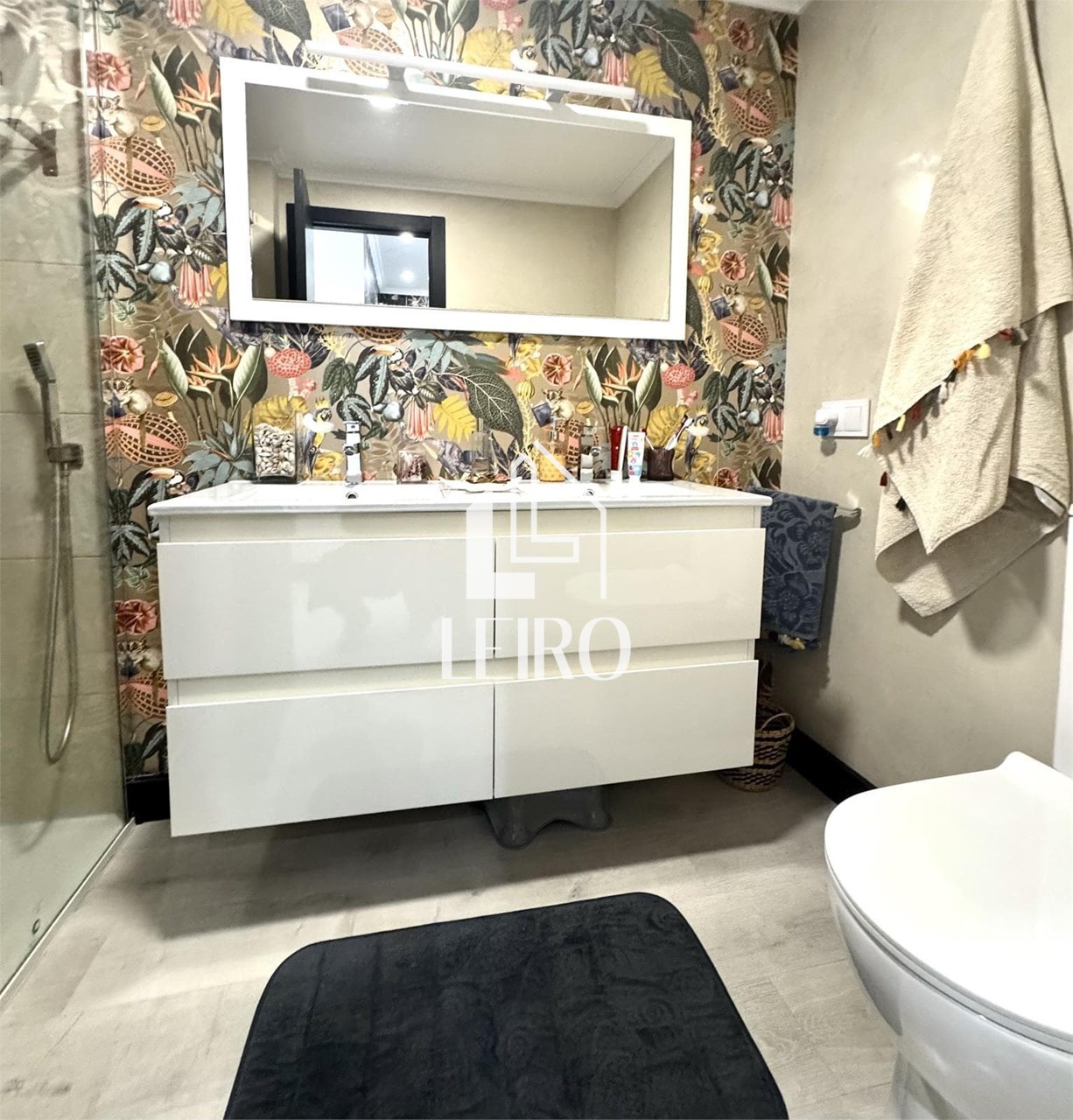 Foto 25 PISO REFORMADO CON TERRAZA Y 2 PLAZAS DE GARAJE 