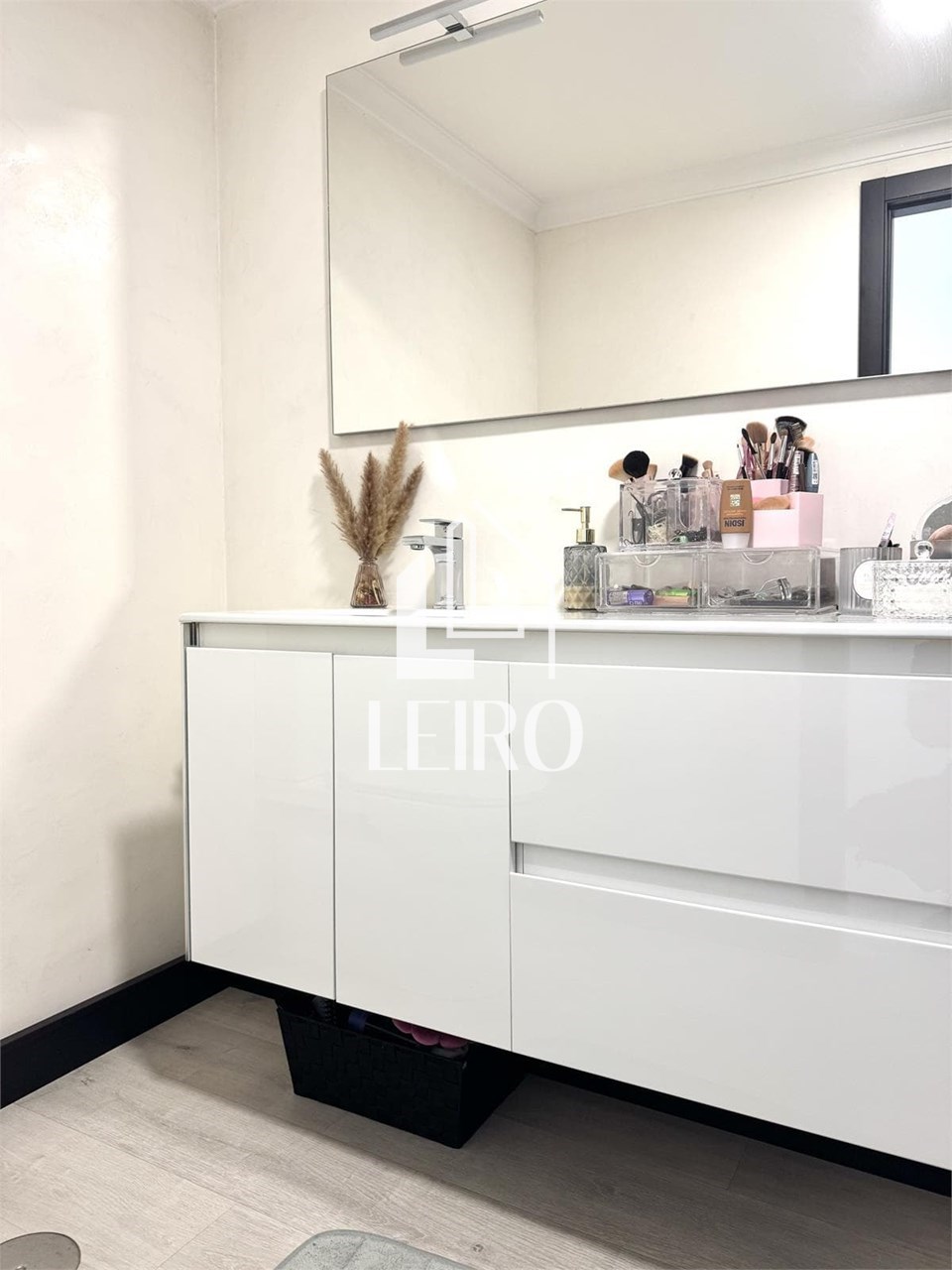 Foto 29 PISO REFORMADO CON TERRAZA Y 2 PLAZAS DE GARAJE 