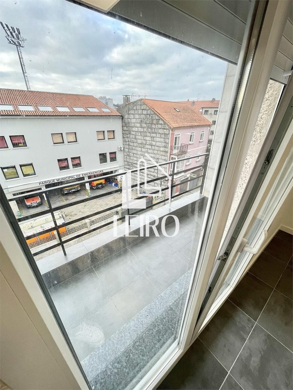 Foto 5 PISO REFORMADO DE 4 DORMITORIOS 