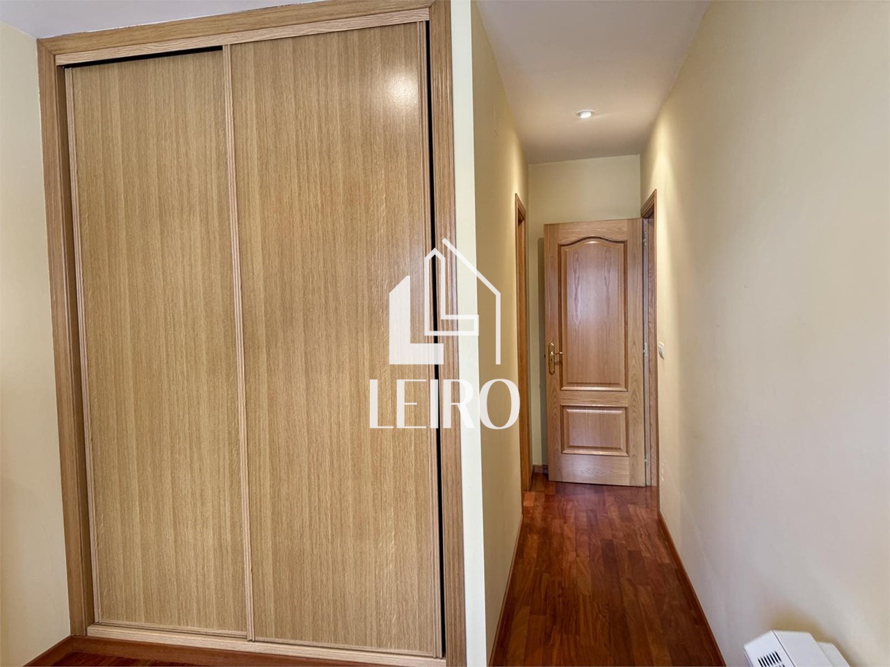 Foto 15 PISO TRES DORMITORIOS CON TERRAZA GARAJE Y TRASTERO