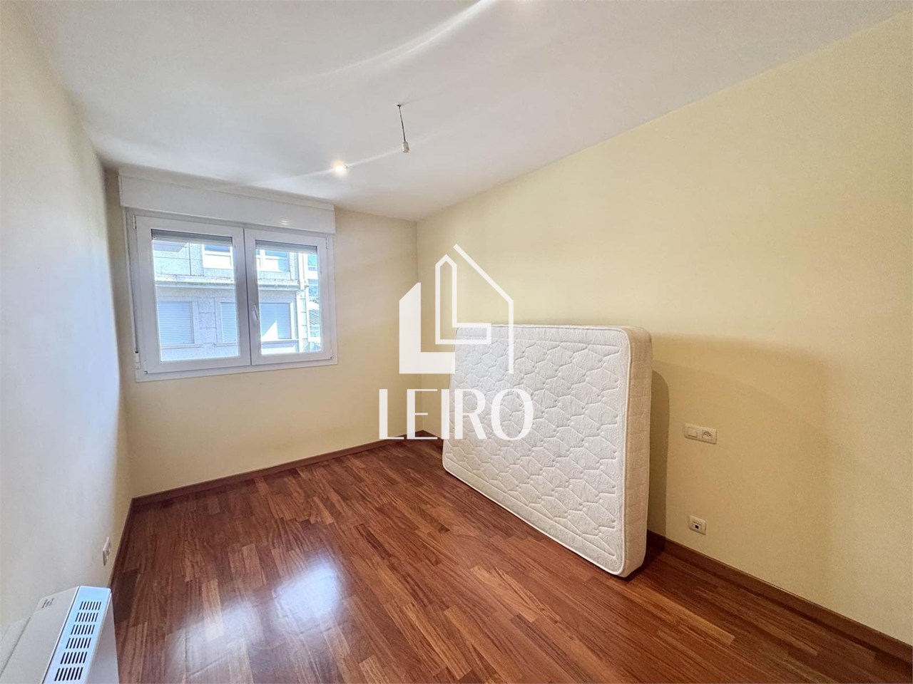 Foto 18 PISO TRES DORMITORIOS CON TERRAZA GARAJE Y TRASTERO