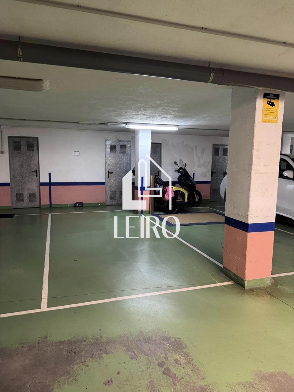 Foto 24 PISO TRES DORMITORIOS CON TERRAZA GARAJE Y TRASTERO