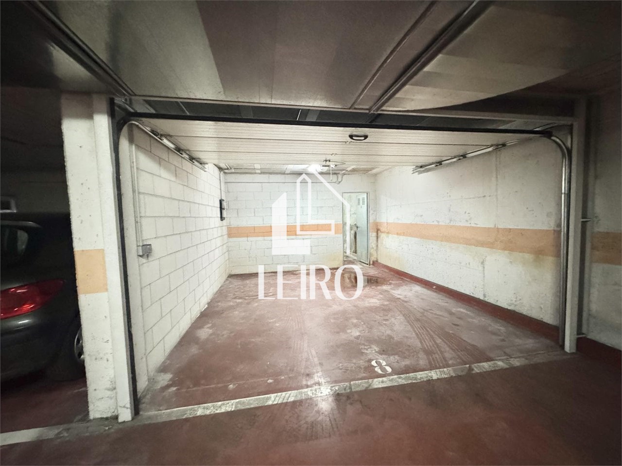 Foto 1 PLAZA DE GARAJE AMPLIA CERRADA CON TRASTERO 