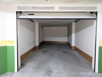 Plaza de Garaje Doble Cerrada con trastero - Vilagarcía de Arousa