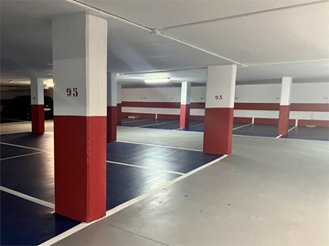 Plazas de Garaje en Parking Reformado Bien Situado - Vilagarcía de Arousa