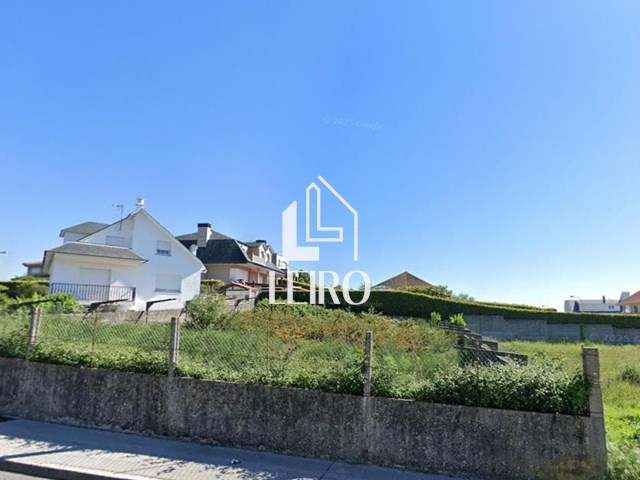 SOLAR EN URBANIZACIÓN RESIDENCIAL CON VISTAS - Vilagarcía de Arousa