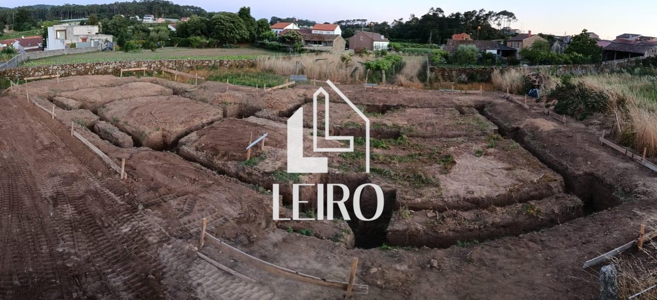 Foto 13 TERRENO CON PROYECTO Y LICENCIA  EN URBANIZACIÓN RESIDENCIAL