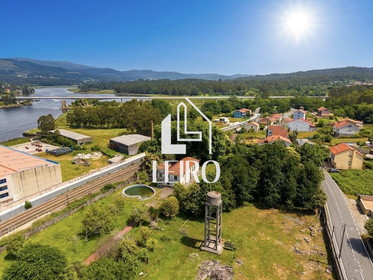 Foto 3 ÚNICO EN GALICIA : ANTIGUO COMPLEJO TERMAL/BALNEARIO HISTÓRICO EN CATOIRA