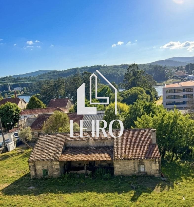 Foto 5 ÚNICO EN GALICIA : ANTIGUO COMPLEJO TERMAL/BALNEARIO HISTÓRICO EN CATOIRA