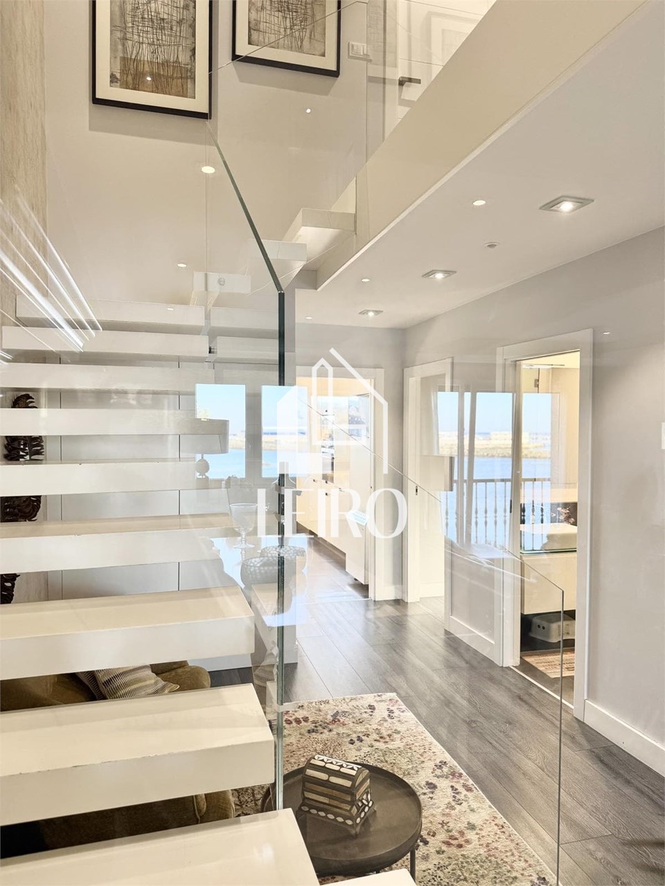 Foto 2 VIVIENDA EXCLUSIVA - ÁTICO DÚPLEX DE 167 M2 CON VISTAS PRIVILEGIADAS