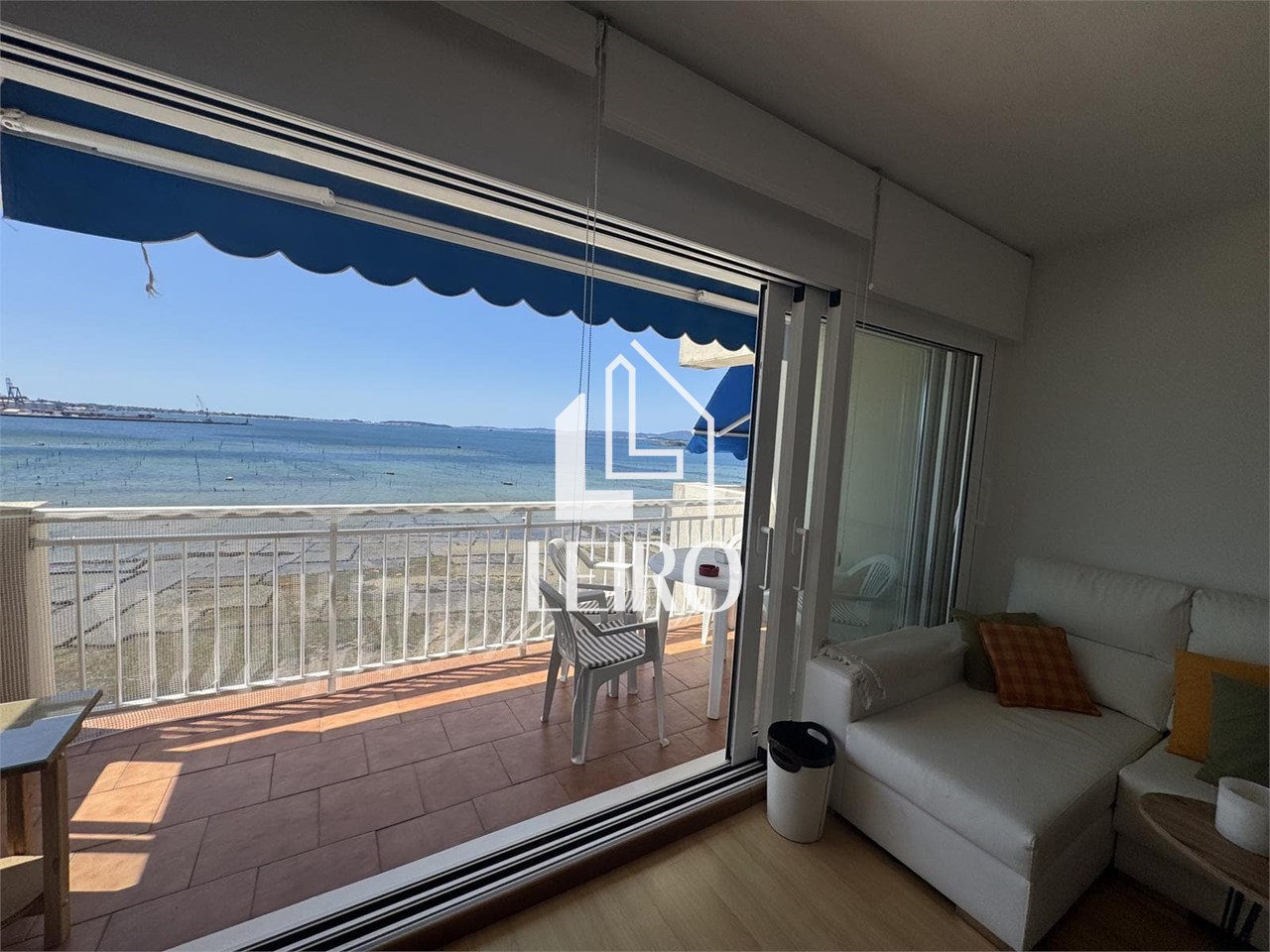 Foto 2 VIVIENDA EXCLUSIVA-DUPLEX CON IMPRESIONANTES VISTAS AL MAR Y PISCINA