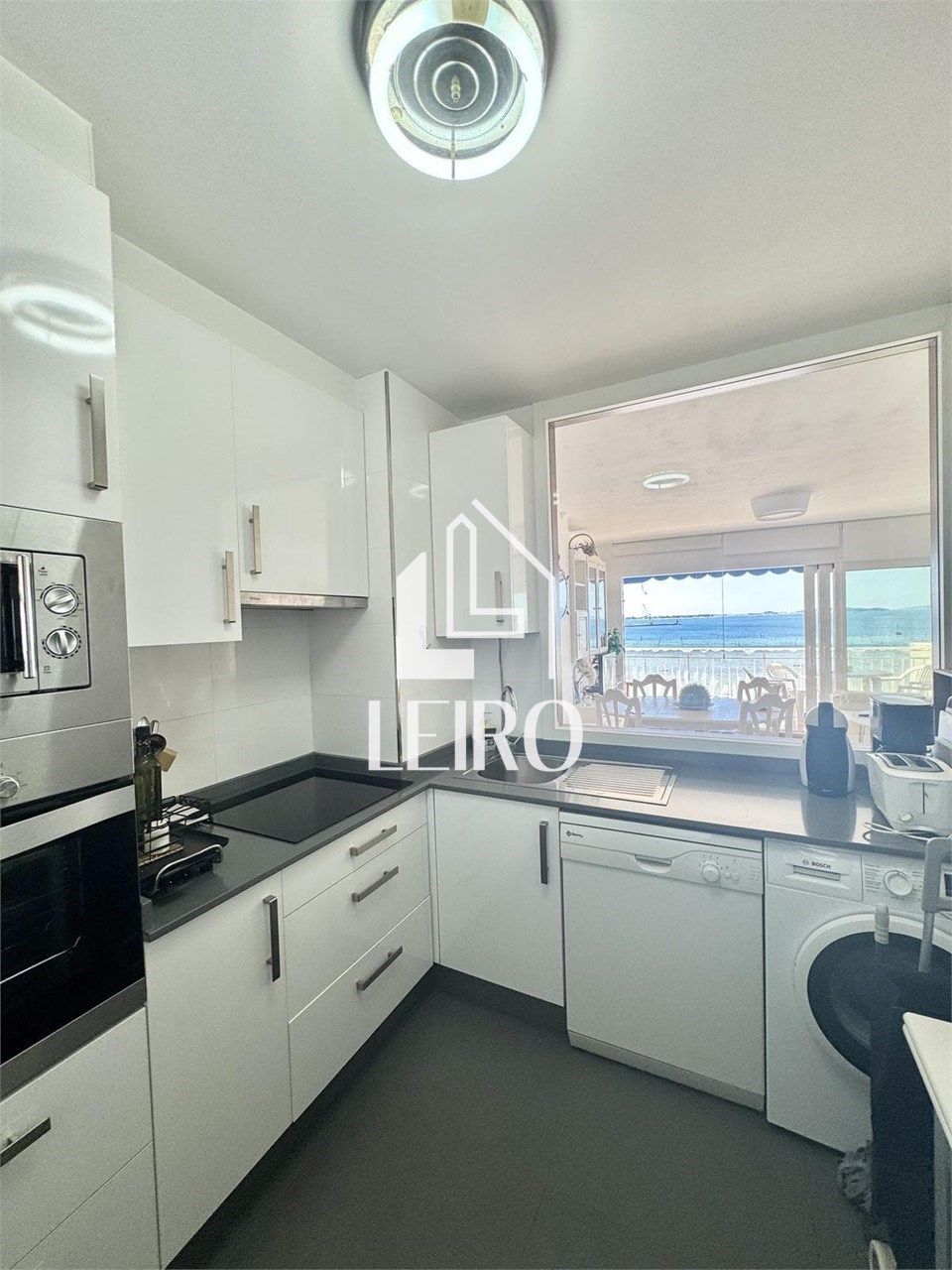 Foto 8 VIVIENDA EXCLUSIVA-DUPLEX CON IMPRESIONANTES VISTAS AL MAR Y PISCINA